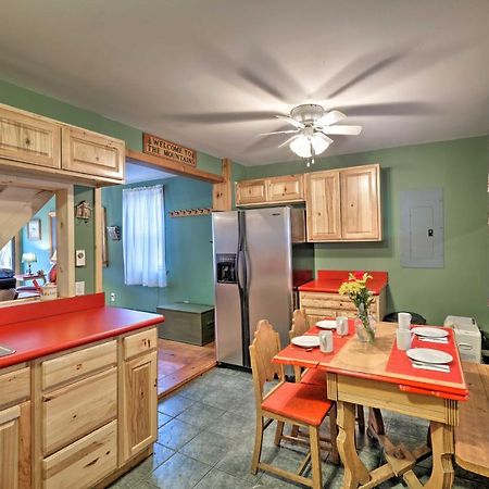 Cottage Less Than 8 Mi To Gore Mountain In Bakers Mill! Bakers Mills Exterior foto